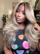 Glueless Highlight Honey Blonde Lace Front Body Wave Transparent Lace Wig 100% Human Hair